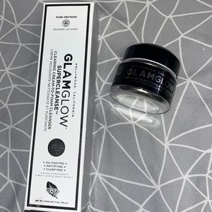 Glam glow bundle! (Cleanser and Youthmud mask)